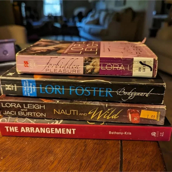 Bundle of Erotic Fiction Books - Picture 1 of 9